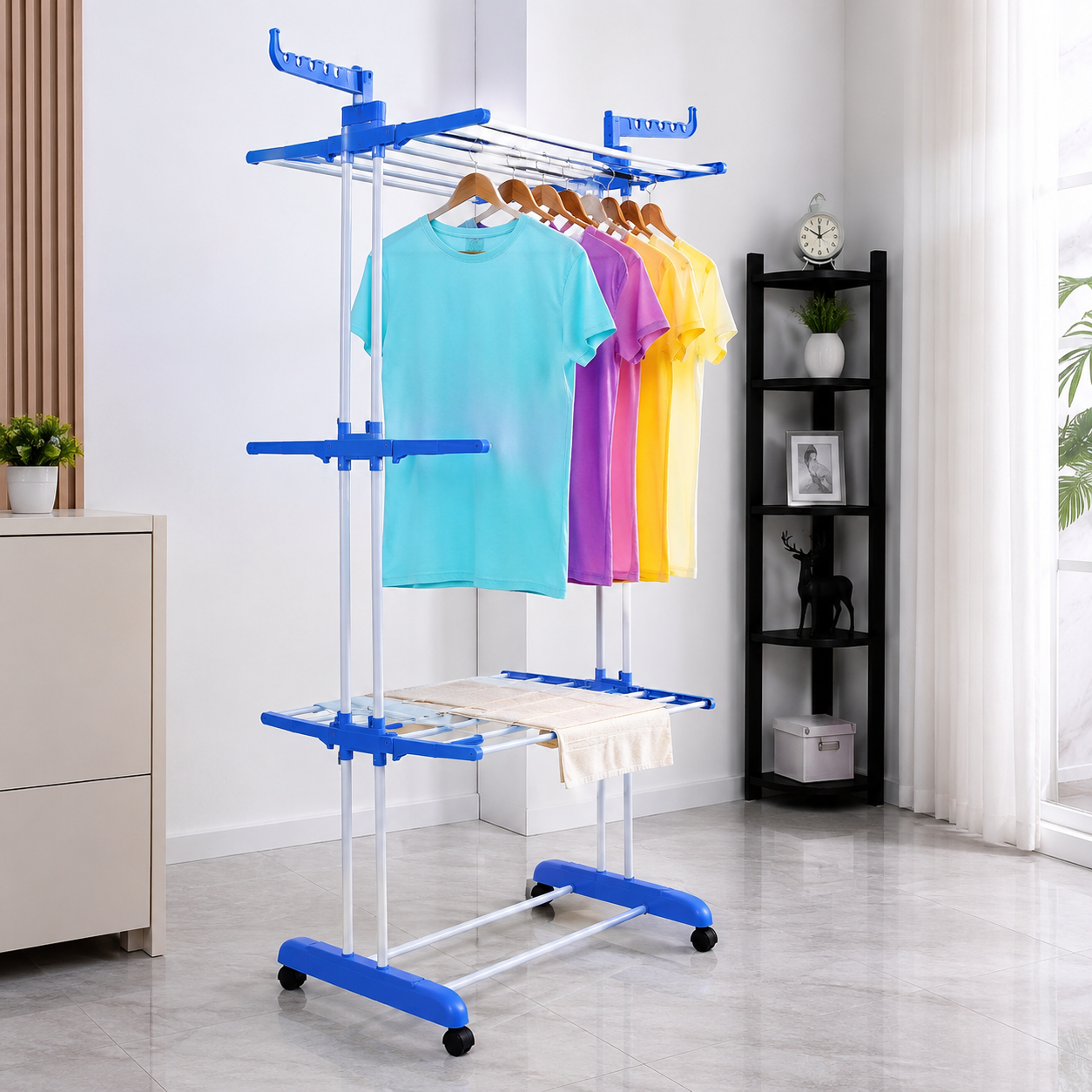 Étendoir à linge pliable sur roulettes